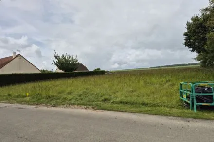 Terrain à bâtir de 1224 m² à Bonneval