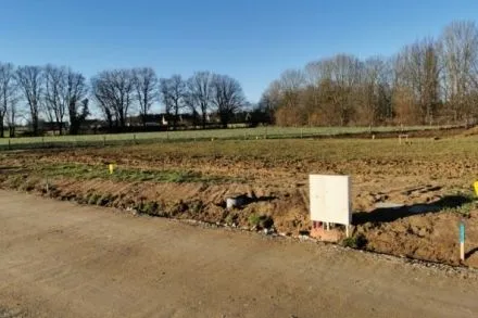Terrain à bâtir de 420 m² à Dannemois