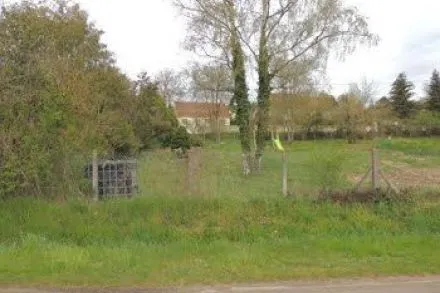 Terrain à bâtir de 430 m² à Fontenay-le-Vicomte