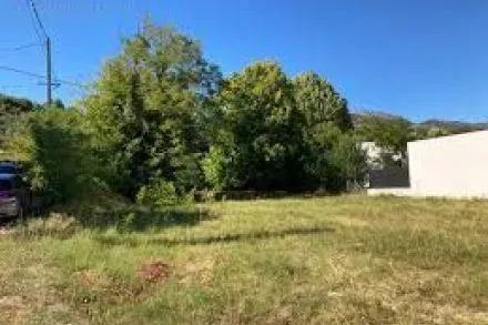 Terrain à bâtir de 265 m² à Égly