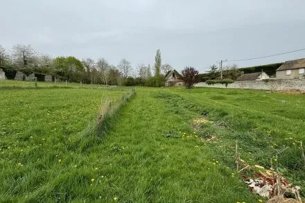 Terrain à bâtir de 960 m² à Saint-Lubin-de-la-Haye