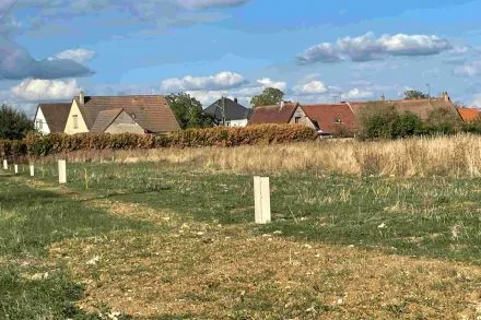Terrain à bâtir de 802 m² à Oinville-sous-Auneau