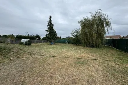 Terrain à bâtir de 515 m² à Freneuse