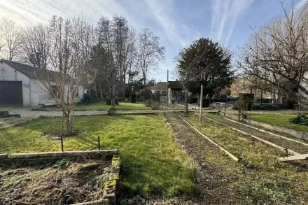 Terrain à bâtir de 529 m² à Anet