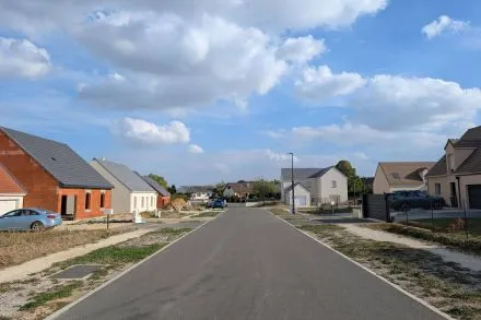 Terrain à bâtir de 700 m² à Maintenon